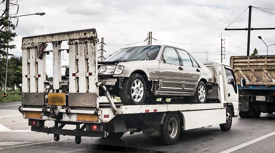 The Ultimate Guide to Choosing the Right Tow Truck for Your Business